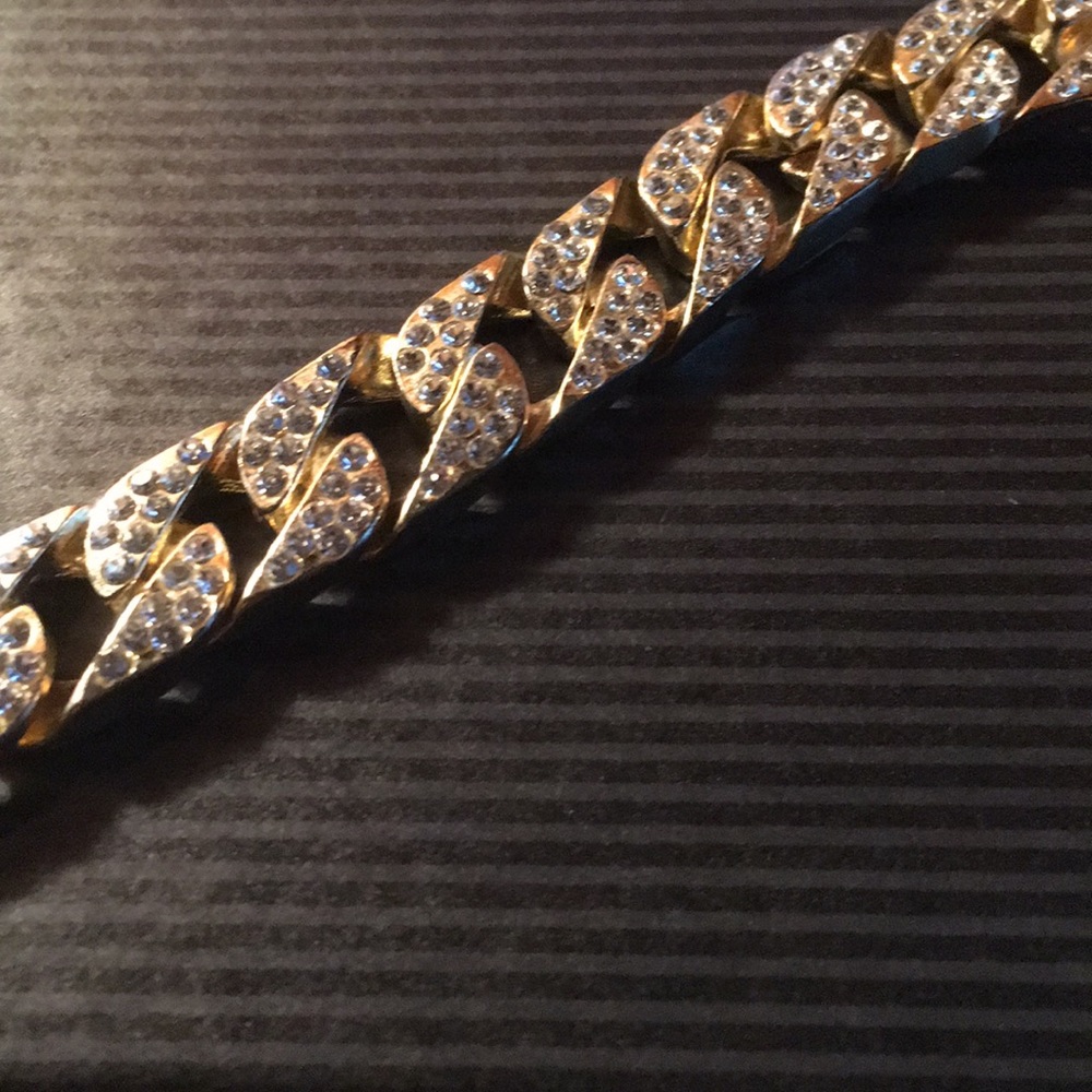 18k Cuban Link Bracelet